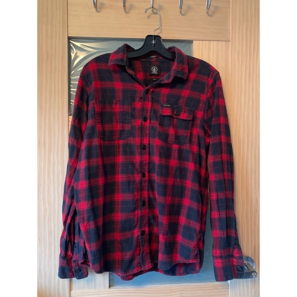 Volcom Flannel - Picture 2 of 4